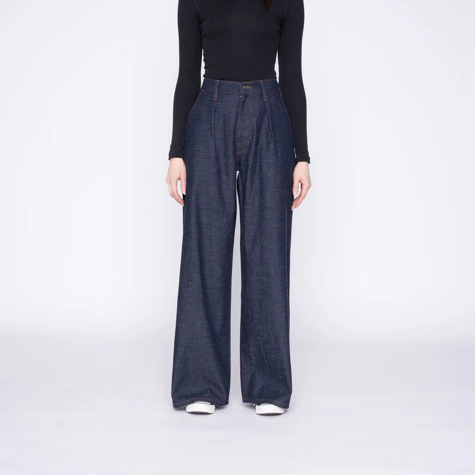Fit: Wide Leg Trouser - Naked & Famous Denim - Women's Fit