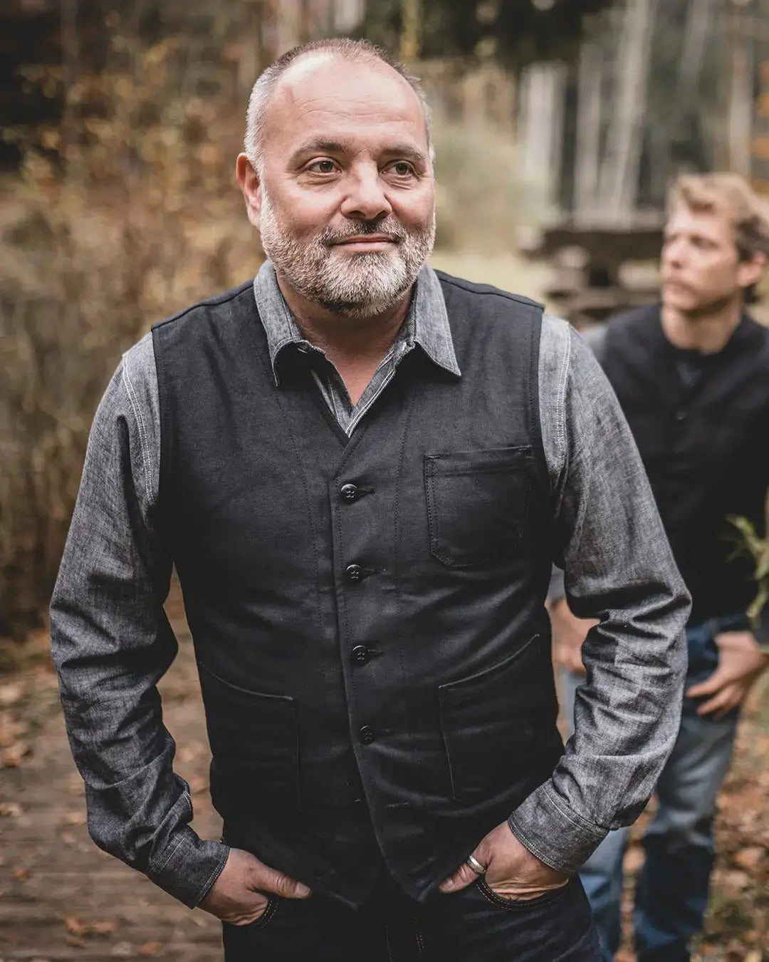 1937 ROAMER VEST - Elephant Skin Black - Raw Denim