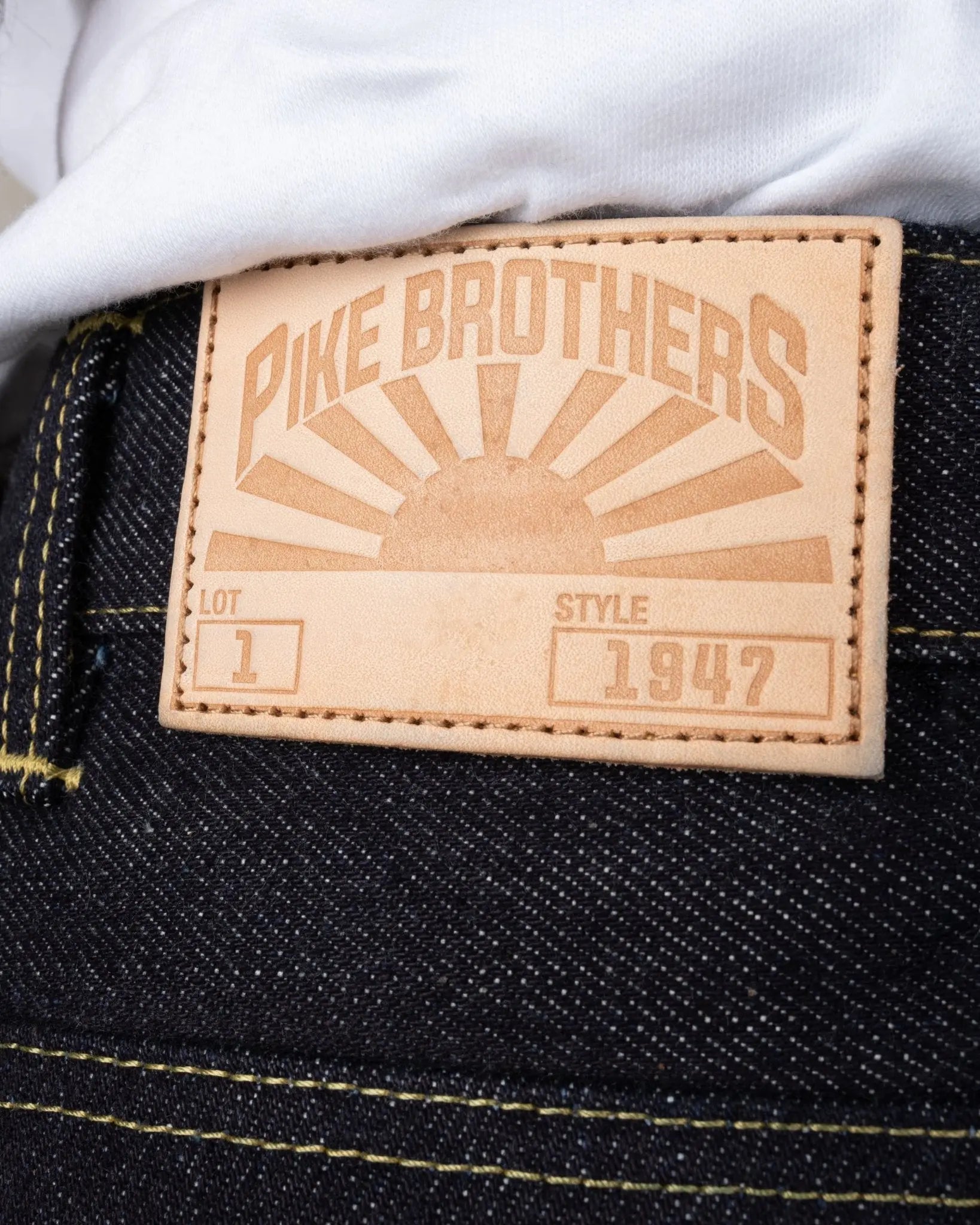 1947 Roamer Pant – Indigo Selvedge 21 oz – 34 Length