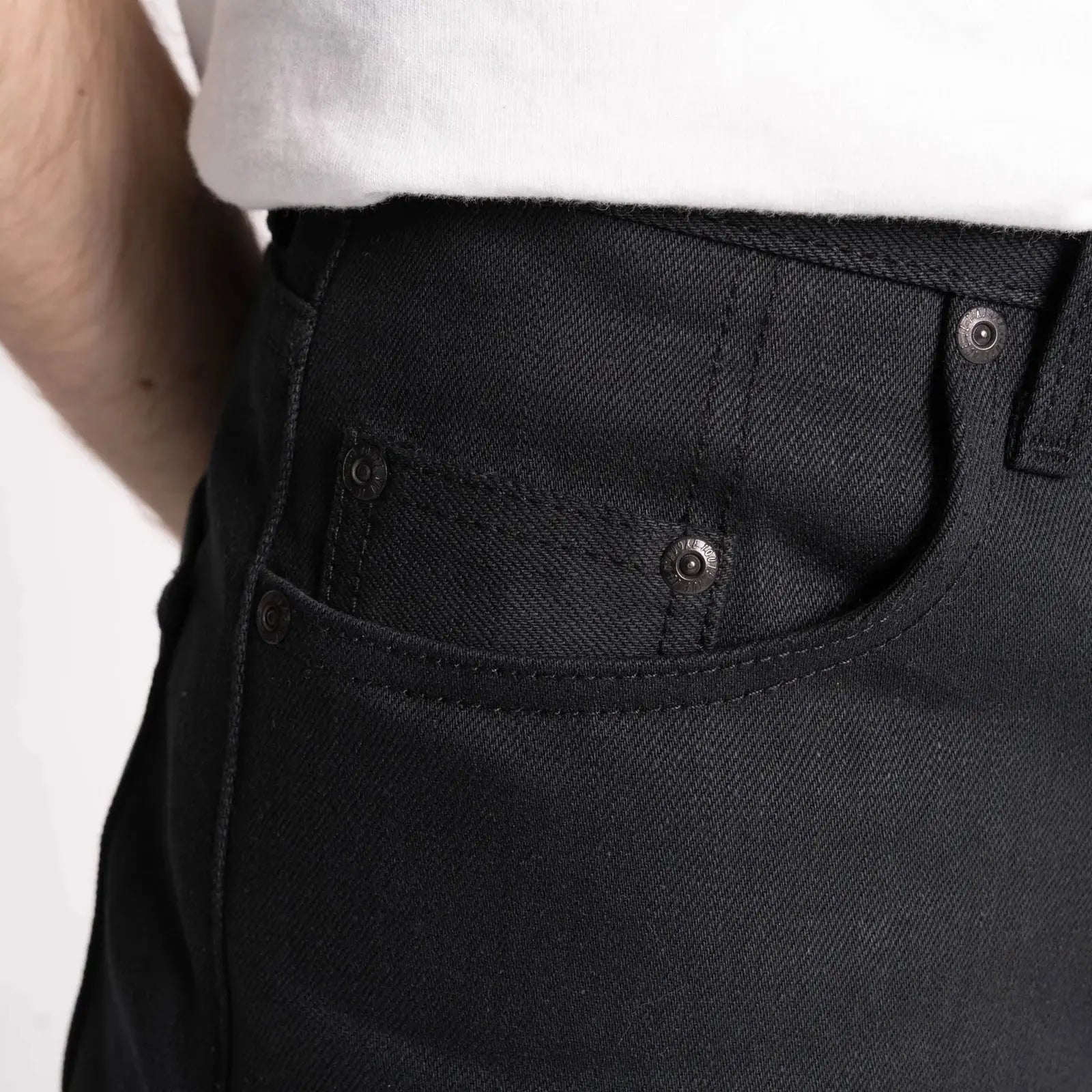 FOREVER BLACK SELVEDGE - Strong Guy 12.5oz - Raw Denim