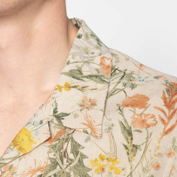 Aloha Shirt – Flowers Painting – Natural – Naked & Famous
