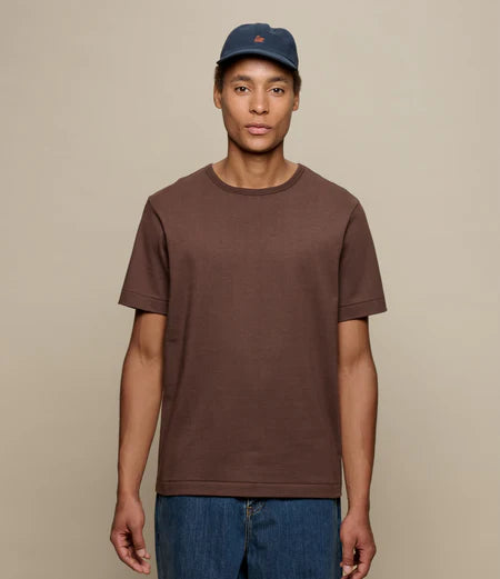 2M15 VINTAGE MACHINE REFINED CLASSIC FIT T-SHIRT - Chocolate Merz B. Schwanen